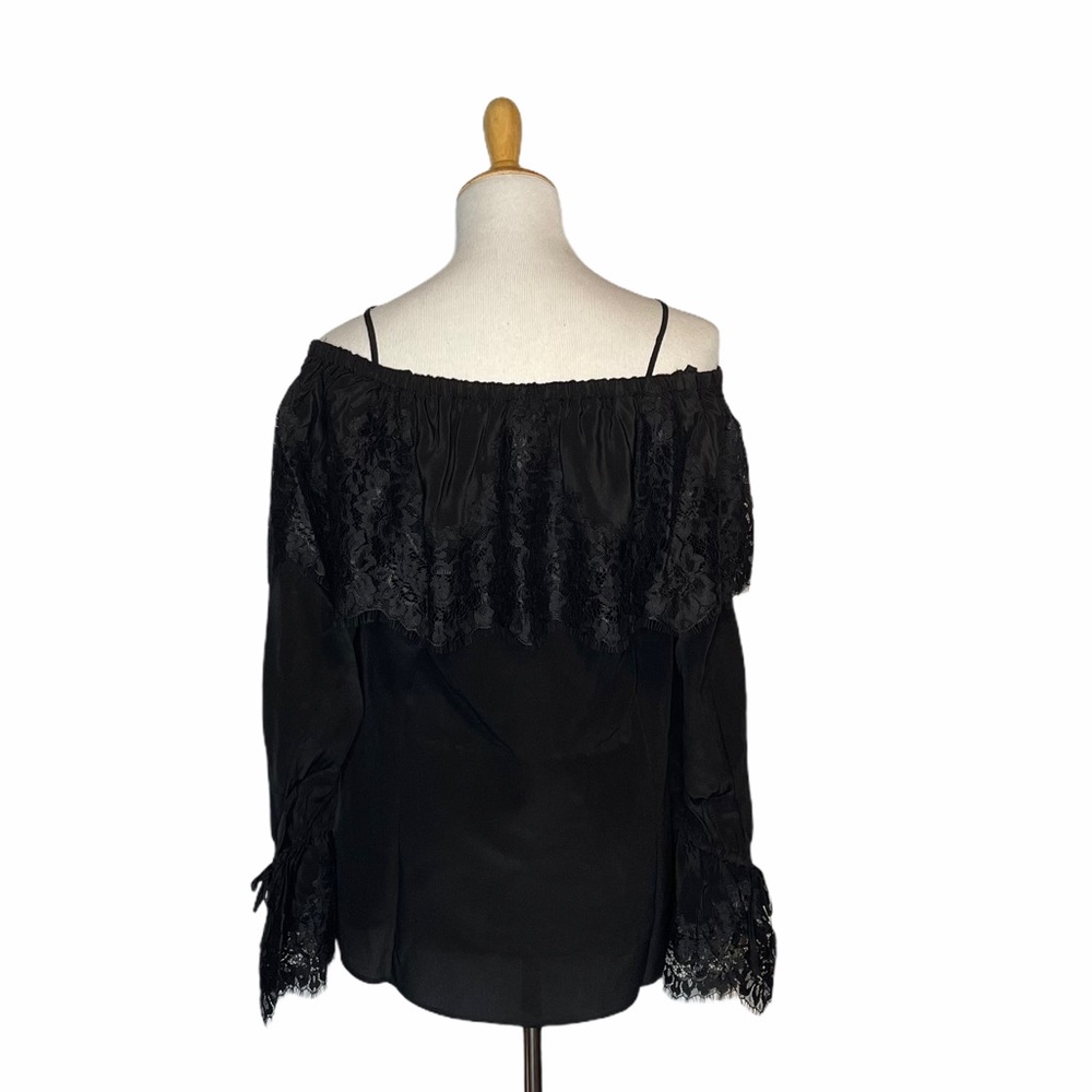 SALE Gold Hawk Cold- Shoulder Flounce Top NWT S - Picture 8 of 16